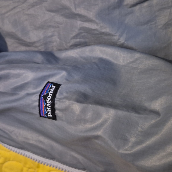 Patagonia Women's Vest - Soft Gray Fleece .(#1994).sz.XL. - Picture 12 of 14